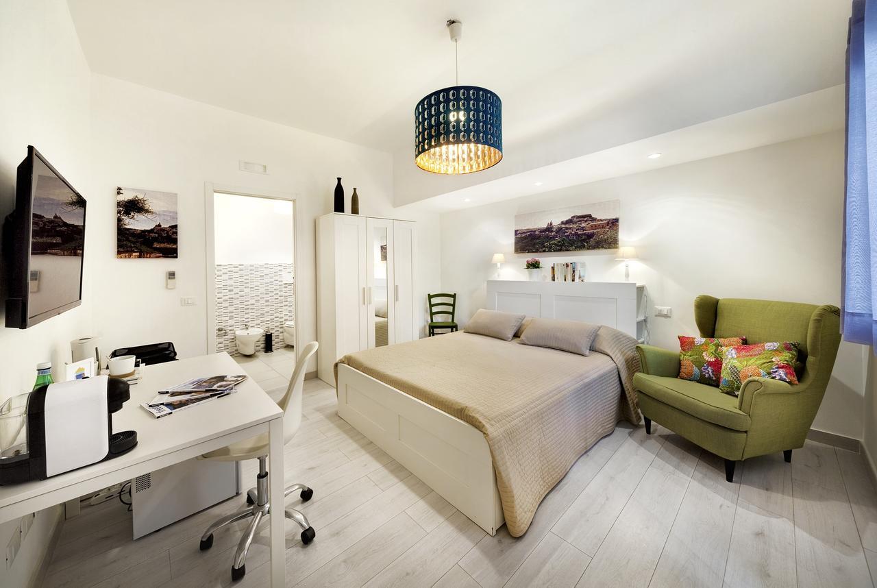 Siciliacasevacanze - Marina Domus Rooms Marina di Ragusa Kültér fotó