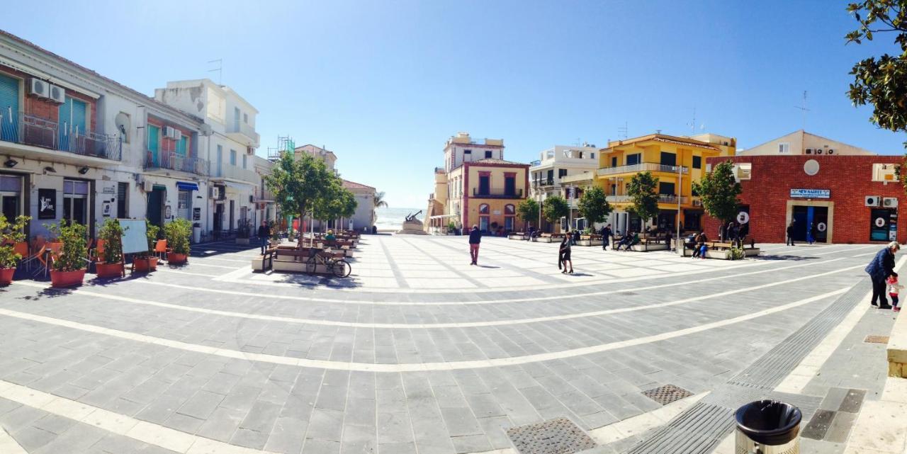 Siciliacasevacanze - Marina Domus Rooms Marina di Ragusa Kültér fotó